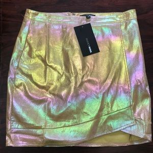 Fashion Nova skirt ( small fits like a medium)